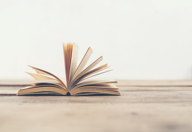 开挂辅助工具“南通好运长牌怎么装挂”开挂(透视)辅助教程